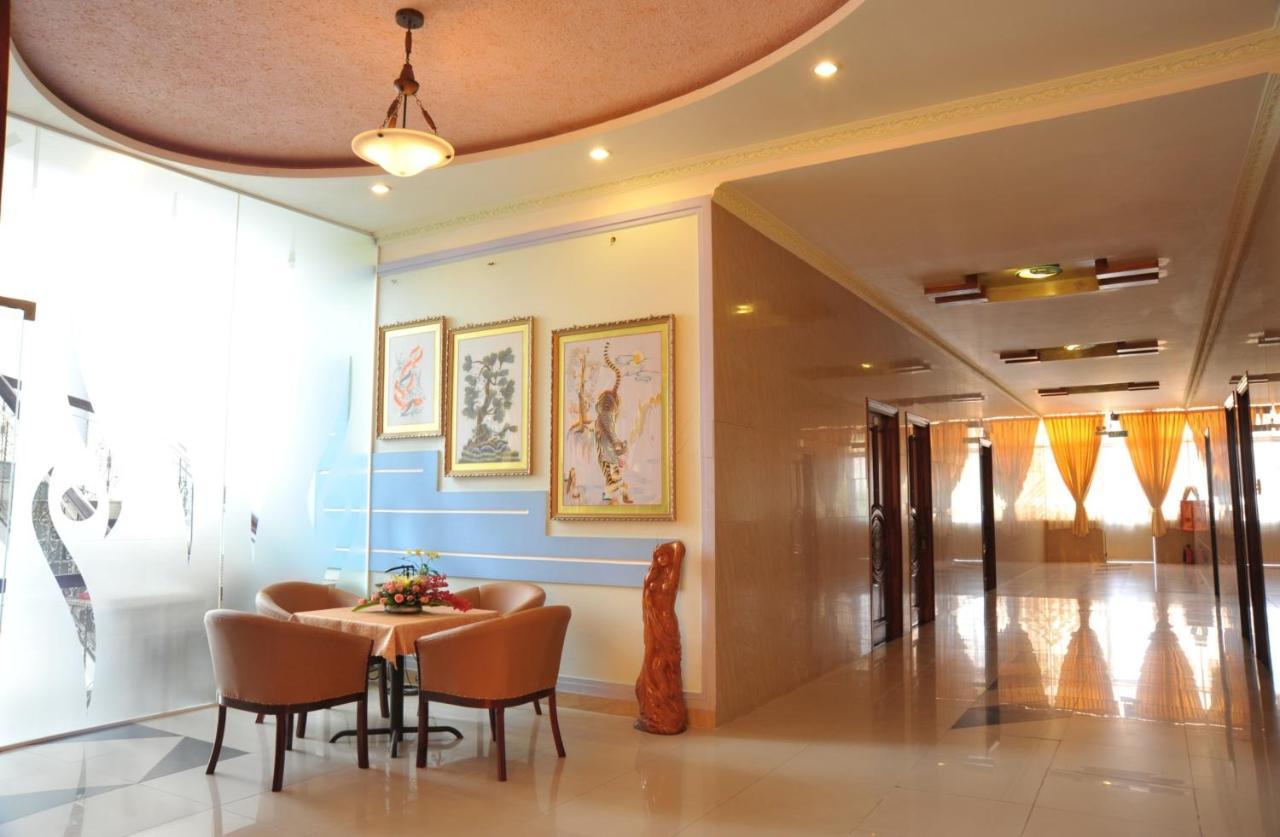 Thang Loi Hotel Thu Dau Mot Eksteriør billede